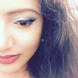 Meet your Posher, Harshini